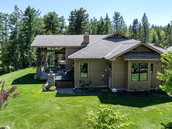 Custom home exterior in North Idaho by Nicholson Construction