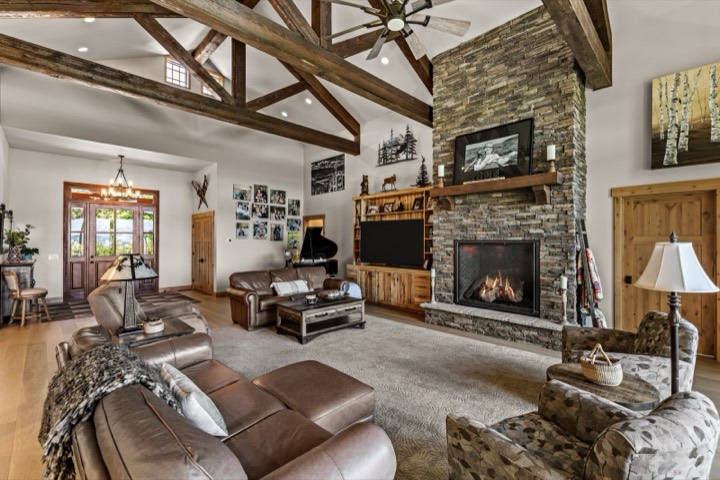 Custom home interior by Nicholson Construction